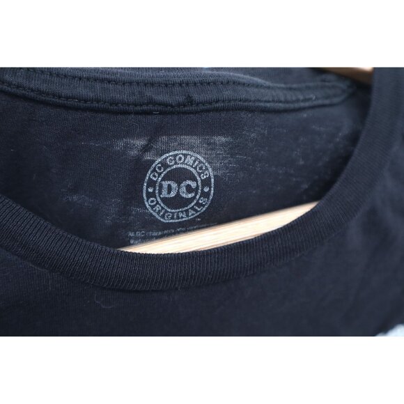 DC Comics Superheroes Black Graphic Tee T-Shirt Medium - Picture 3 of 6